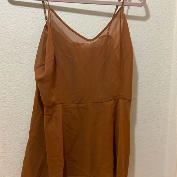 Nicholas sleeveless size 10 Tan  Top - Picture 2 of 10